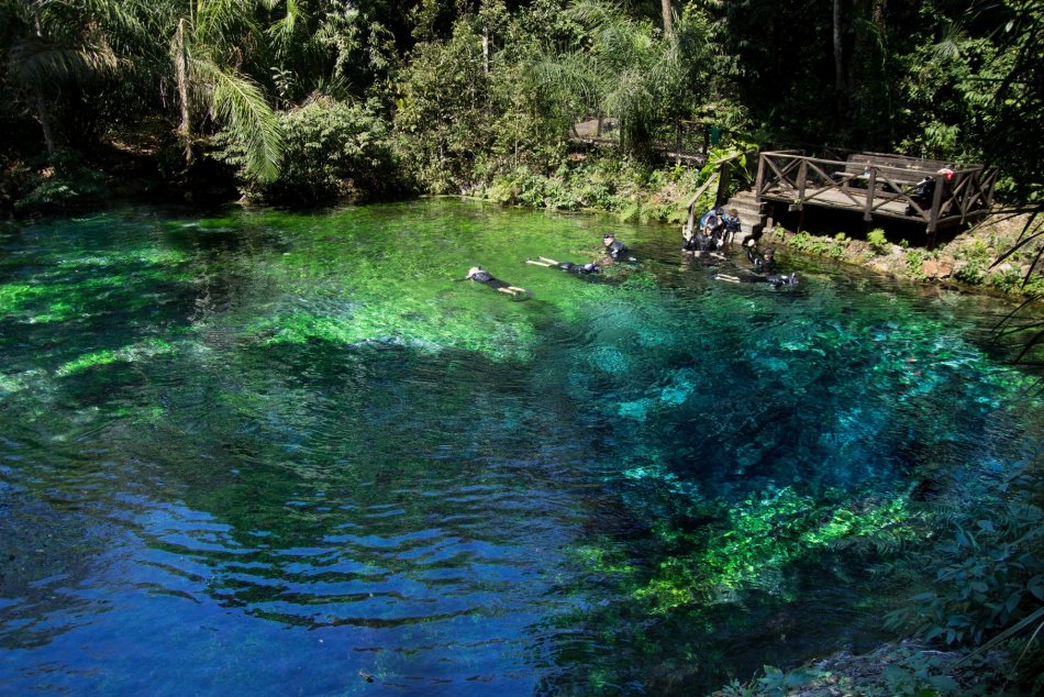 Nascente Azul Flutuação