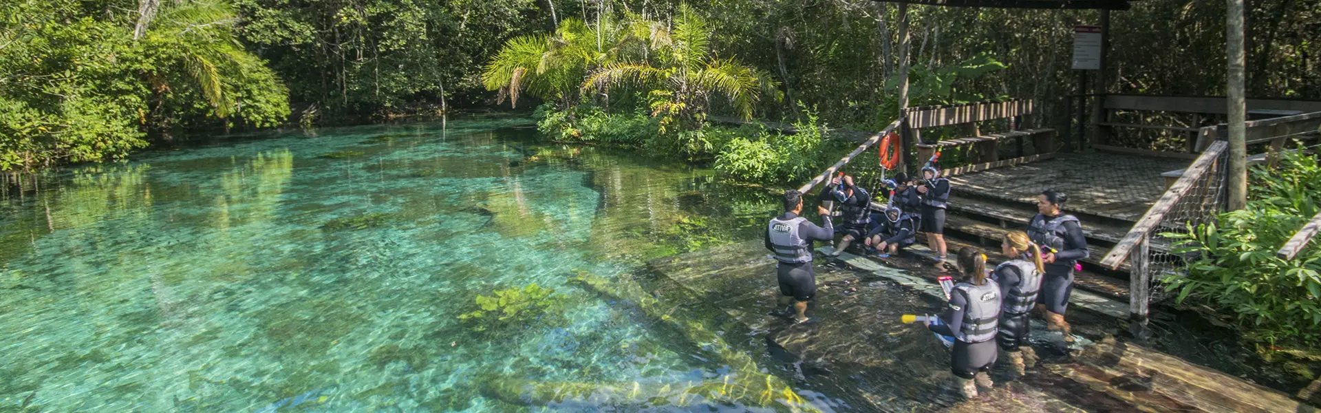 Nascente Azul Flutuação