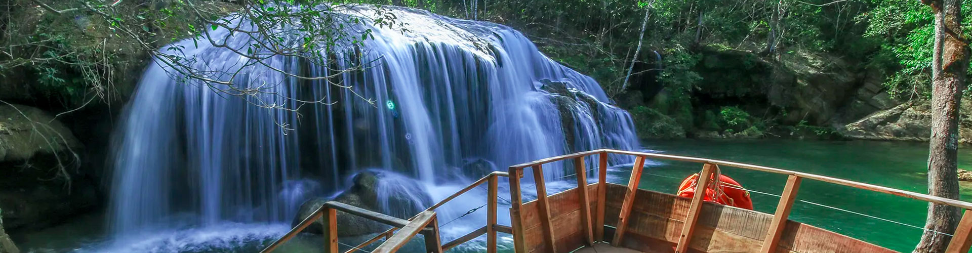 Parque das Cachoeiras - Trilha com Nascente + Day Use (sem almoço)